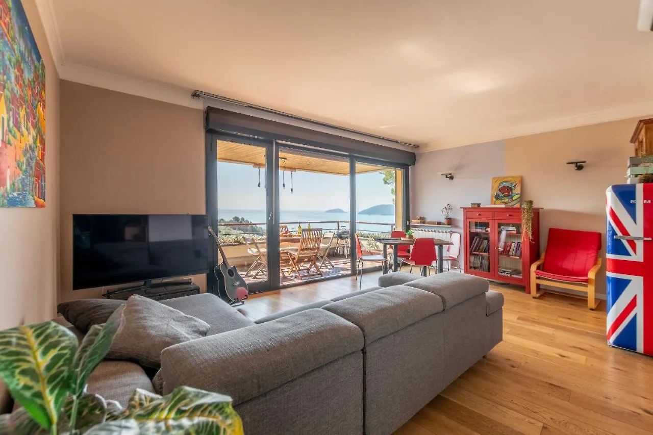 Oltre House Apartment Lerici Italy